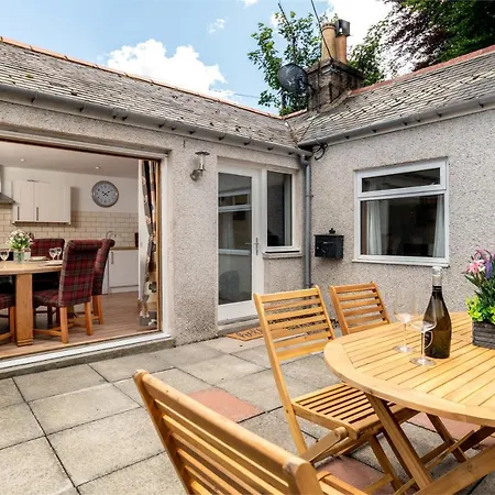 Dormie Cottage, Lovely Bright And Spacious Bungalow With Wood Fire Ballater Exterior photo