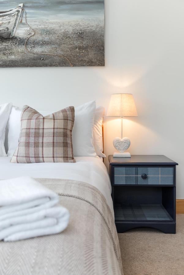 Holiday home Dormie Cottage, Lovely Bright And Spacious With Wood Fire Ballater